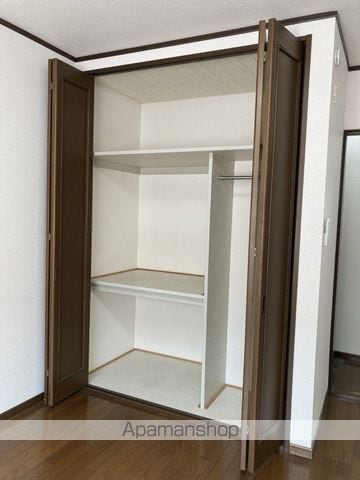 クレインウッドの内装写真