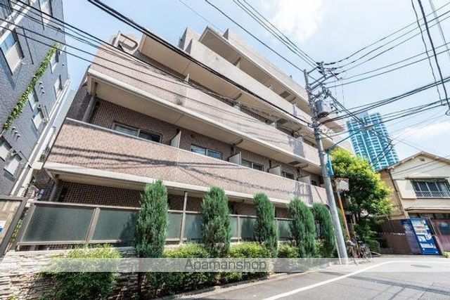 プレール・ドゥーク西新宿の外観写真