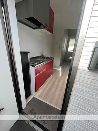 東京都中野区大和町４丁目[1R/14.78m2]の玄関