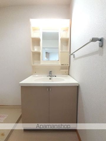リヴェ-ル四の湯Bの内装写真