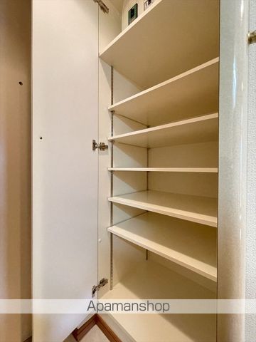 スカイコート文京白山第3の内装写真