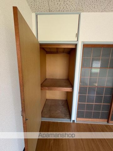 フォレストパークAの内装写真