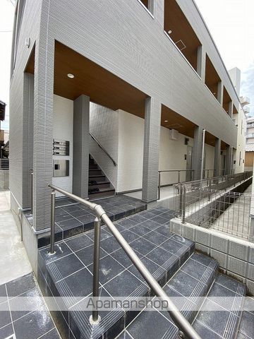 フェリーチェ今宿の玄関写真