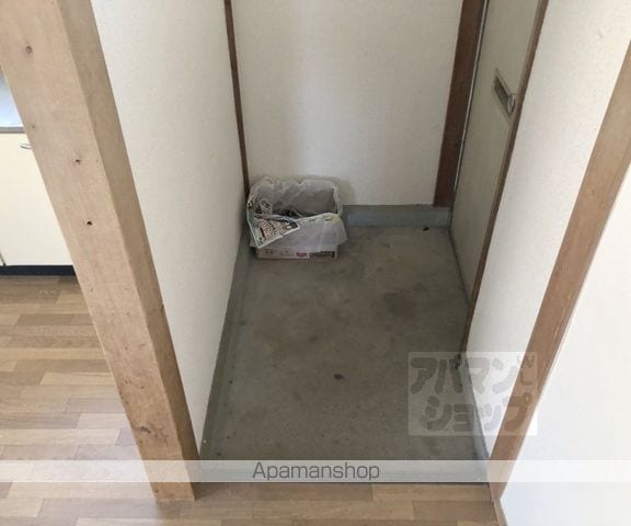 御陵ハイツの内装写真