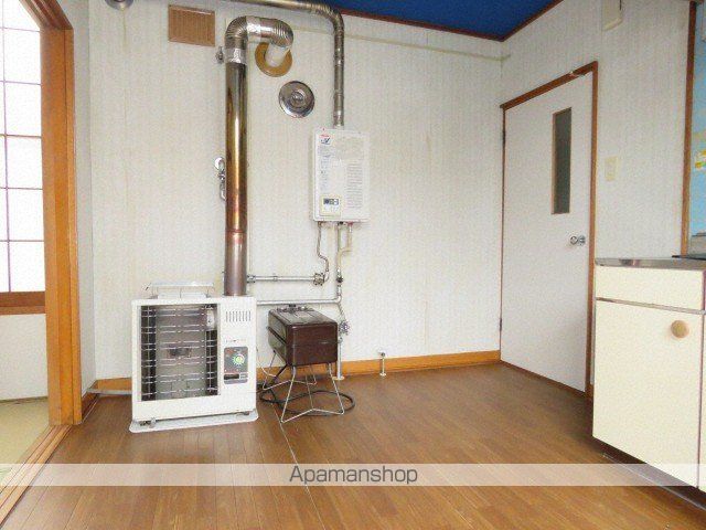 21条ビルの内装写真