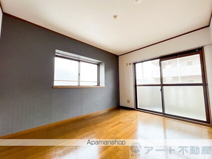 ユーミーＡＯＫＩ　Ａ棟[3DK/56.85m2]の内装9