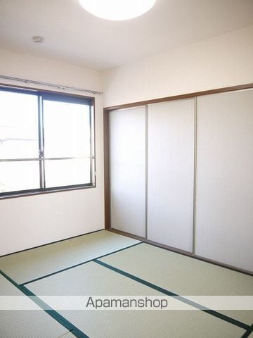 グリーンハイツ島立の内装写真