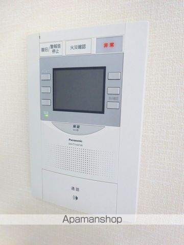 RESIOSE大阪城北詰の内装写真