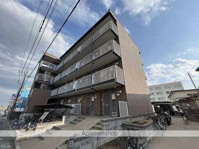 レオパレス新座サンハイツの外観写真