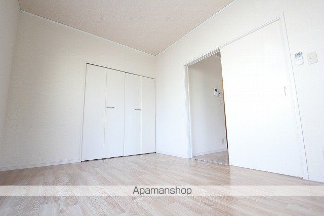 ストークハイツ真の内装写真