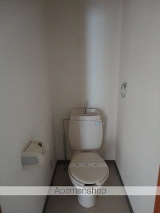 二本松第三ハイツＡ棟[2LDK/56m2]のトイレ