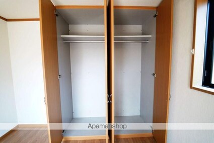 キングス・コート（ＫＩＮＧ’Ｓ　　ＣＯＡＴ）[2LDK/51.66m2]の収納