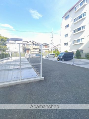 インプルーブ RYOKUCHIKOENの内装写真