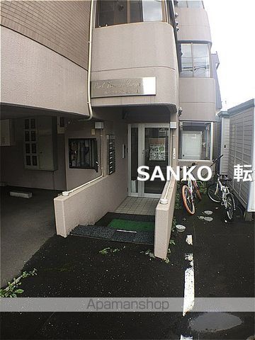 パークテラス百合が原の玄関写真