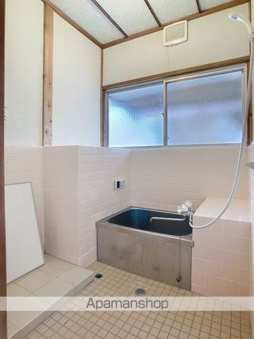 田中町借家の内装写真