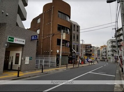 東京都中野区松が丘２丁目[1K/24.22m2]の周辺4