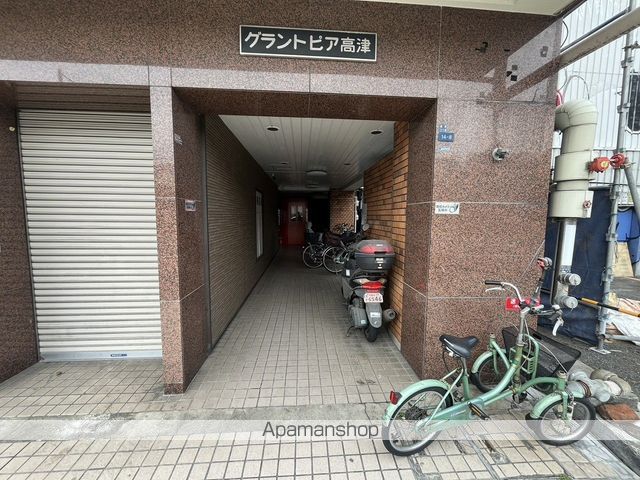 グラントピア高津の玄関写真