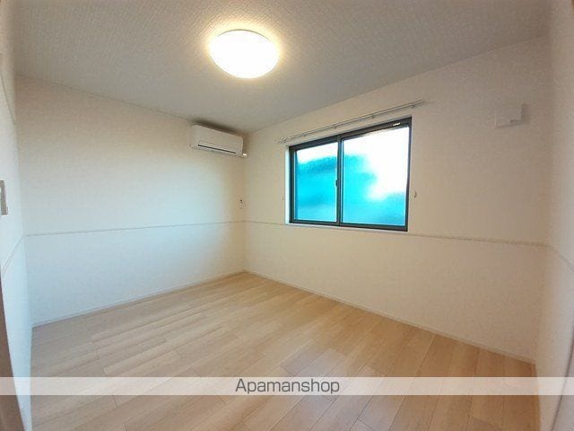 グレースヒルズIIの内装写真
