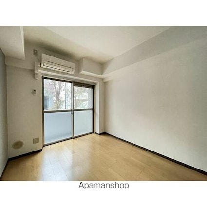 スカイコート新宿御苑前[1K/20.02m2]のリビング・居間