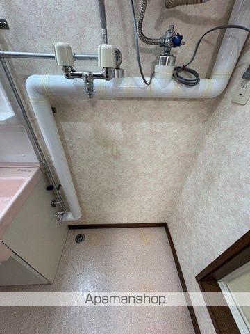 ZEUSの内装写真