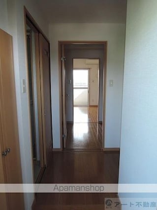 ロイヤルビラ南小坂[1K/29.2m2]の内装1