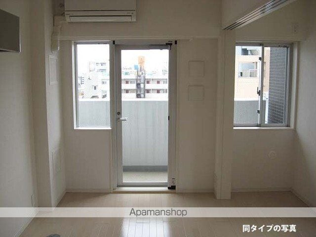 コンフォリア東池袋EASTの内装写真