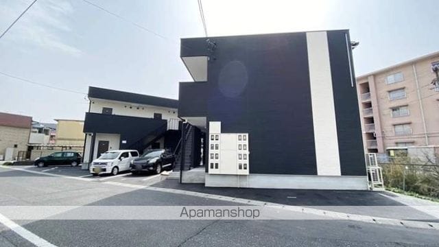 イーストヒルズA棟の外観写真