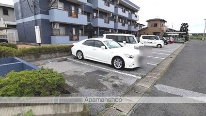 ＶＩＬＬＡ　ＳＡＫＵＲＡ[2DK/50.89m2]の駐車場