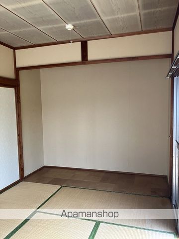 松木貸家Bの内装写真