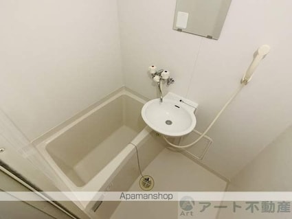 レオパレスフォーサイト　松山[1K/23.18m2]のバス