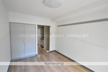 カレドセルクル[1K/18.08m2]のリビング・居間