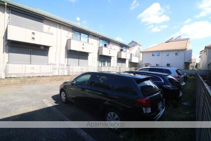 東京都武蔵野市八幡町１丁目[3LDK/75.8m2]の駐車場