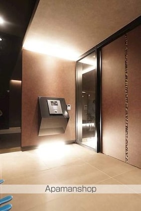 メインステージ本蓮沼[2K/27.78m2]のロビー1