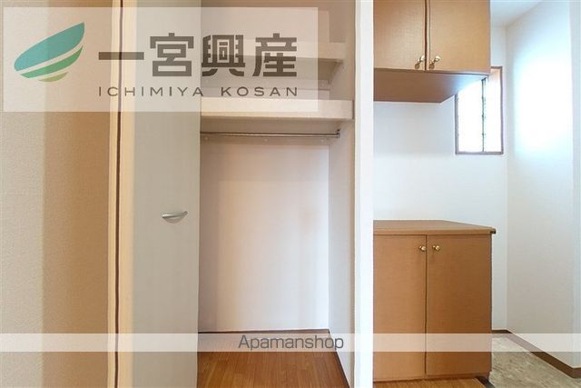 フォブールK&Nの内装写真