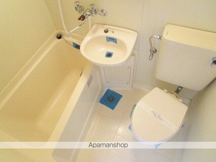 メゾン・ド・プリムヴェール[1R/16.38m2]のバス