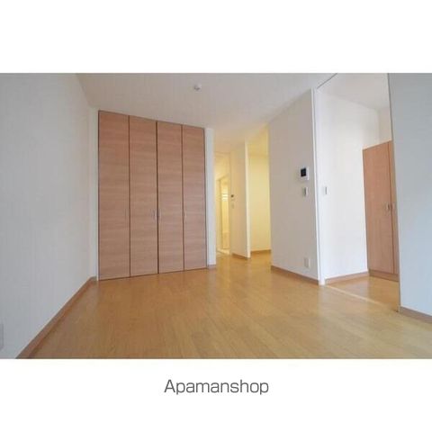 北新宿２ー５ー３３[1K/25.67m2]のリビング・居間2