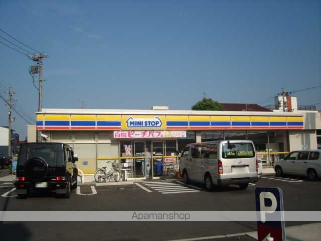 クィーンシティー吉川の周辺写真