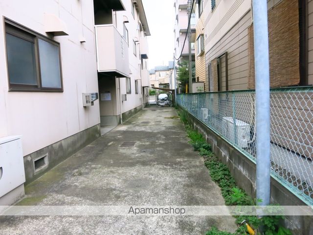 ベストパピヨンの玄関写真