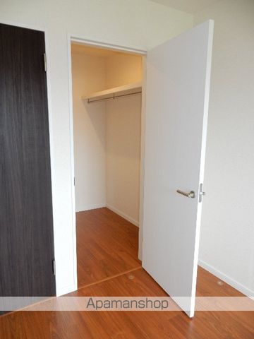 ラ・イース松新町の内装写真