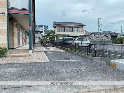 レオパレスＦＵＴＵＲＥ３０[1K/23.18m2]の駐車場3