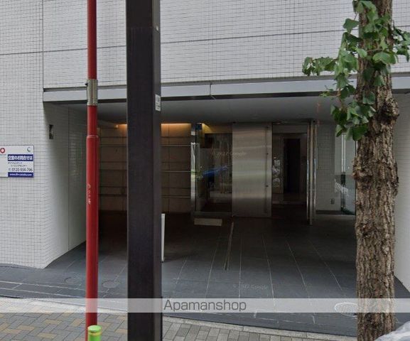 カスタリア水天宮IIの玄関写真