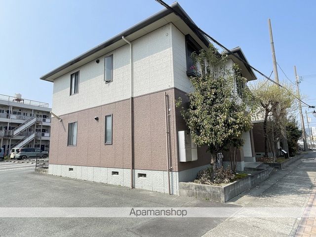 グラシューズBの外観写真