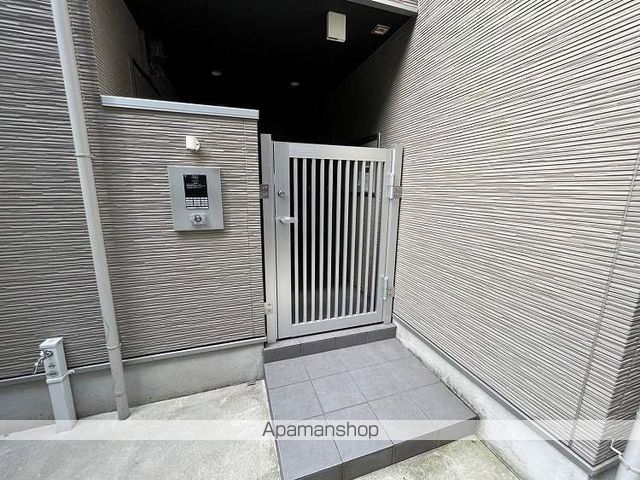 VEZELIAの玄関写真