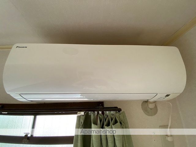 TWIN Iの内装写真