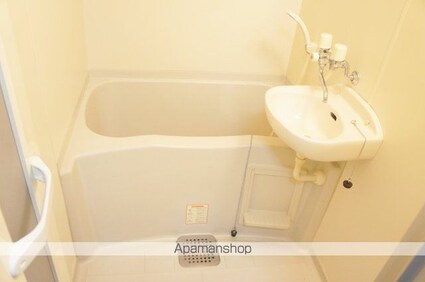 レオパレス如意申[1K/24.84m2]のバス