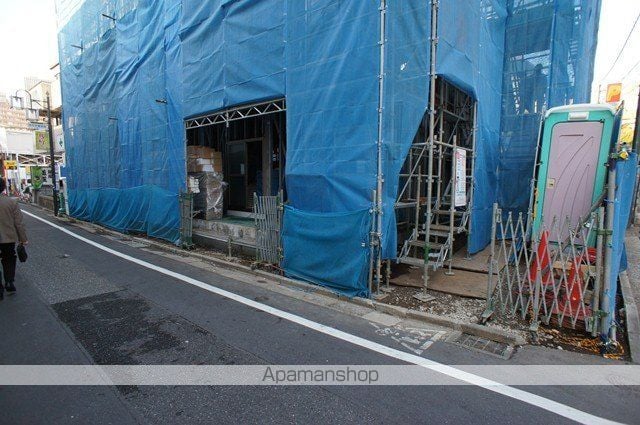 レオネクスト南新宿の外観写真