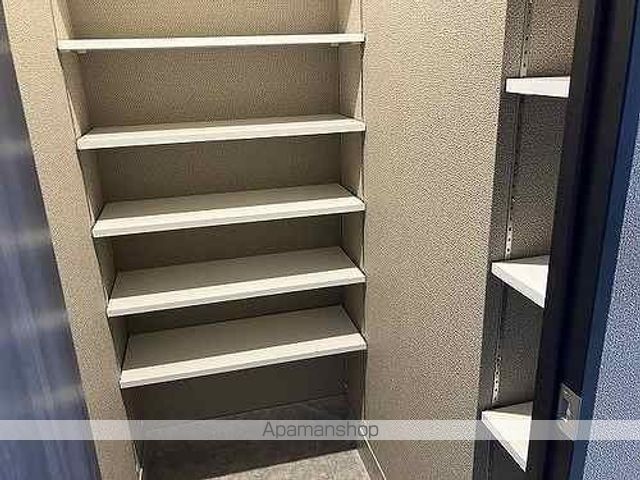 レーベン福岡天神ONE TOWERの内装写真