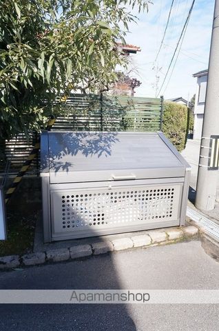 グローヴ Bのその他写真