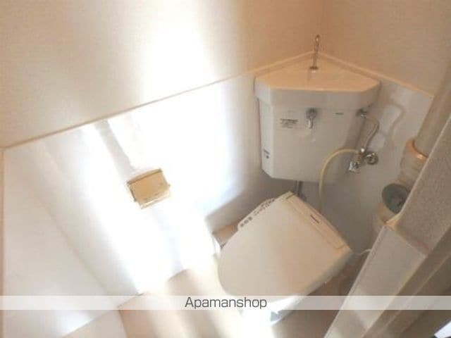トヤマ薬品ビルの内装写真