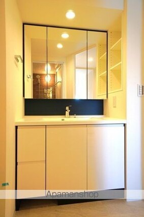 Ｂｒｉｌｌｉａ　ｉｓｔ　上野稲荷町[2LDK/42.88m2]の洗面所